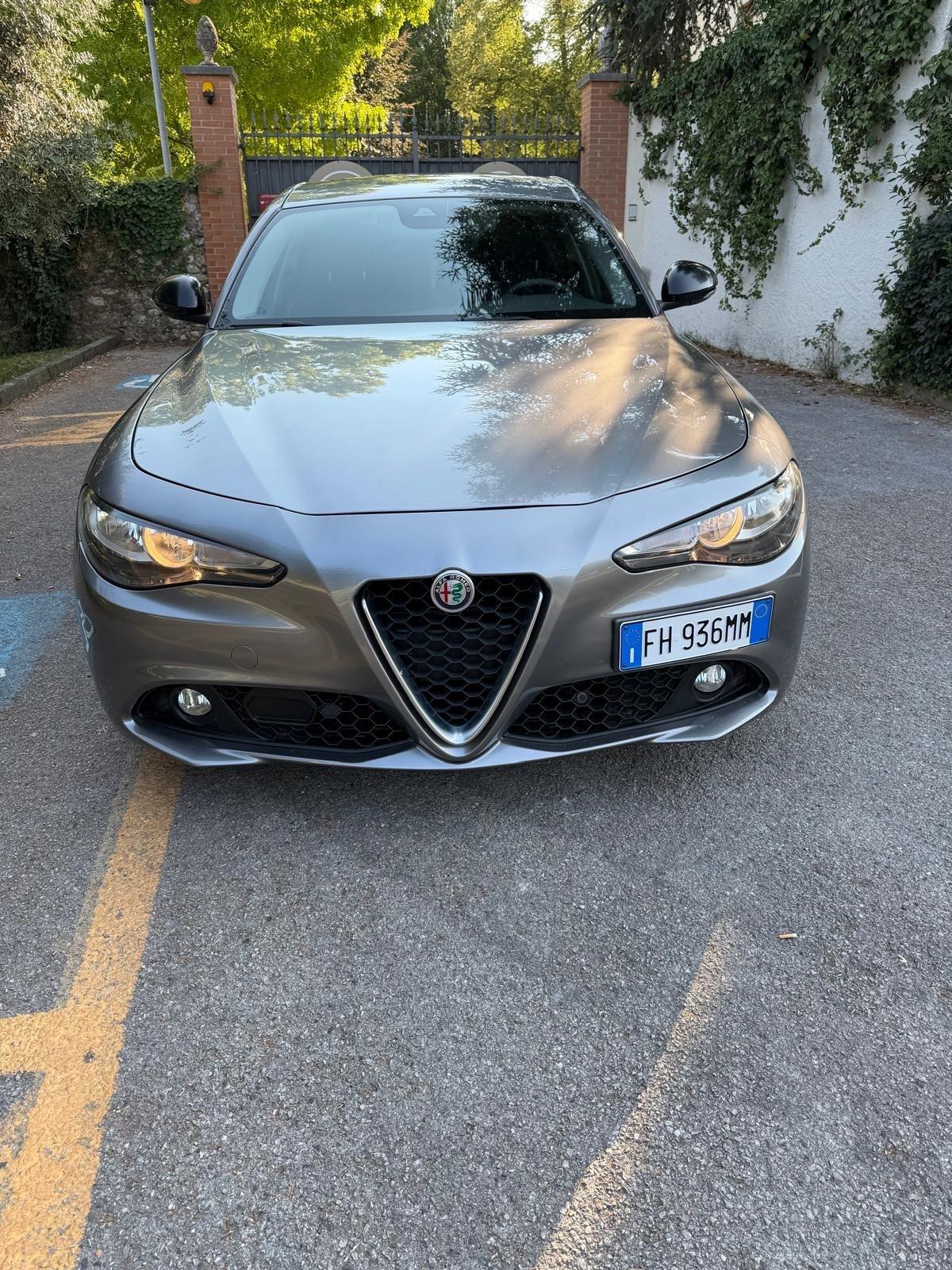 Alfa Romeo Giulia 2.2 Turbodiesel 150 CV AT8 Super