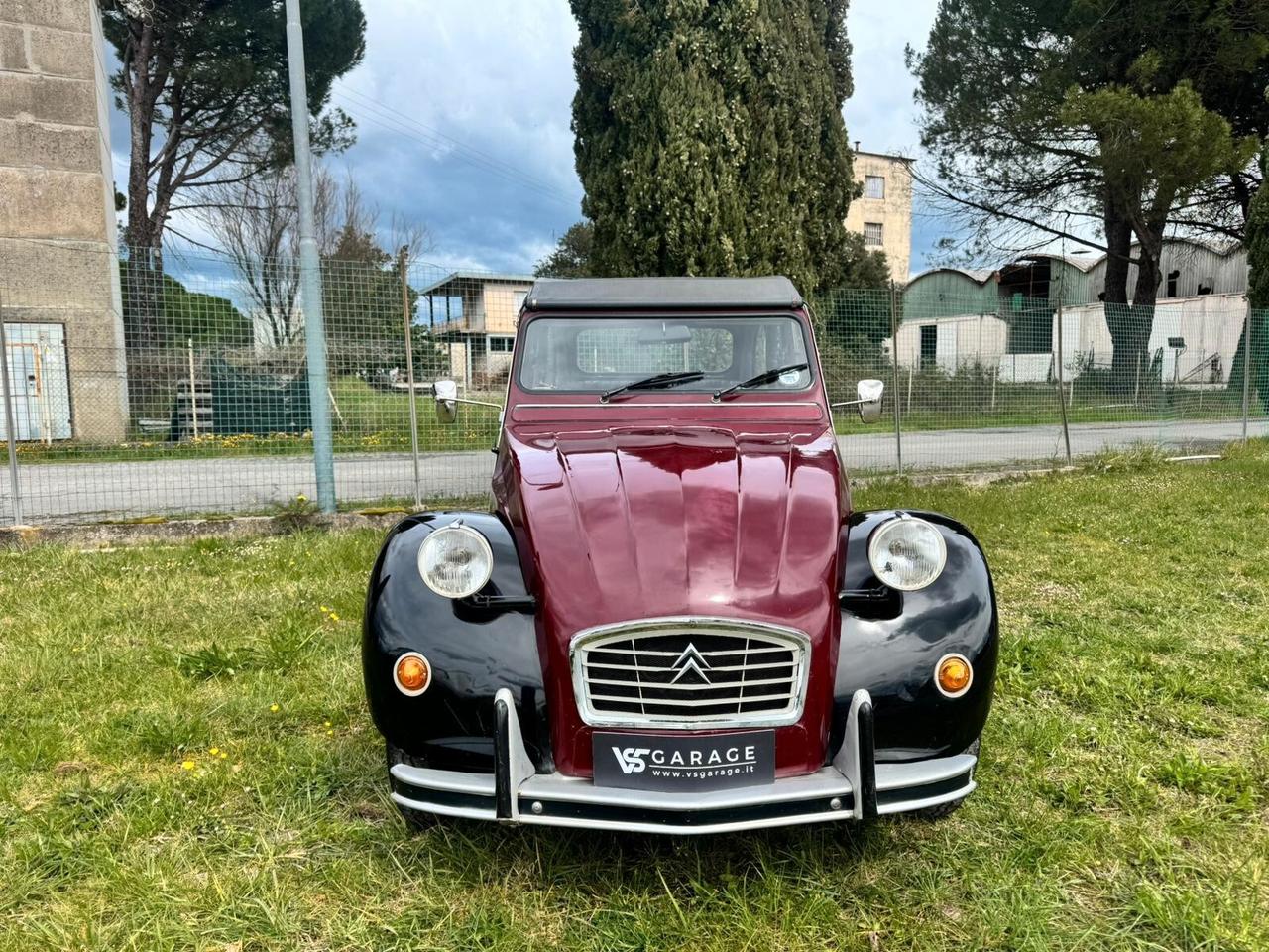 Citroen 2CV6 "Charleston"