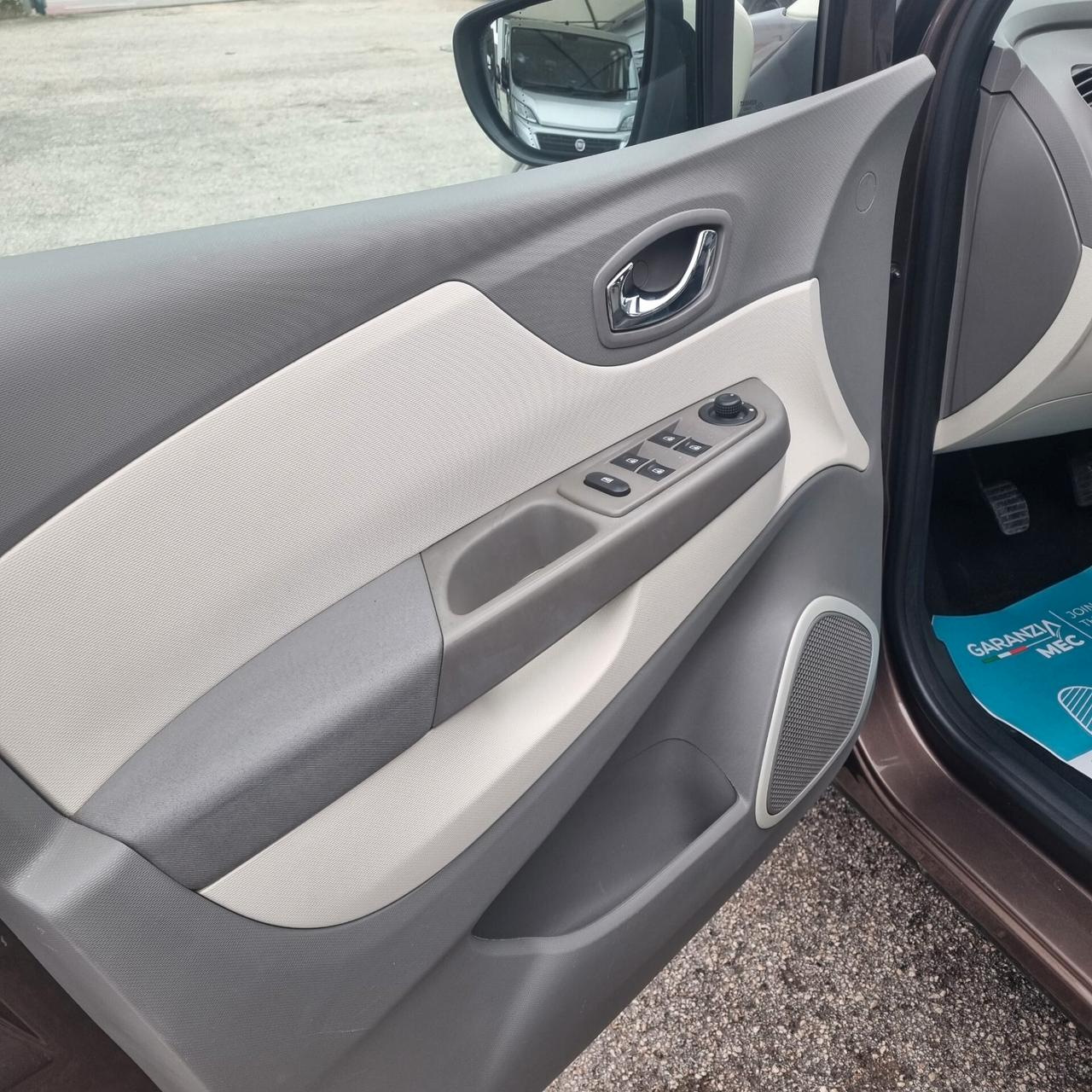 Renault Captur 0.9 TCe 12V 90 CV Start&Stop Energy R-Link