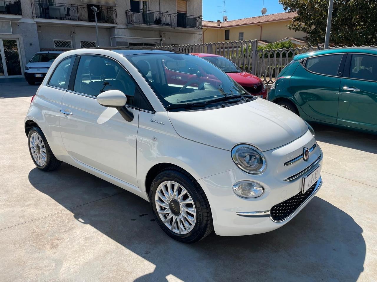Fiat 500 1.0 Hybrid Dolcevita