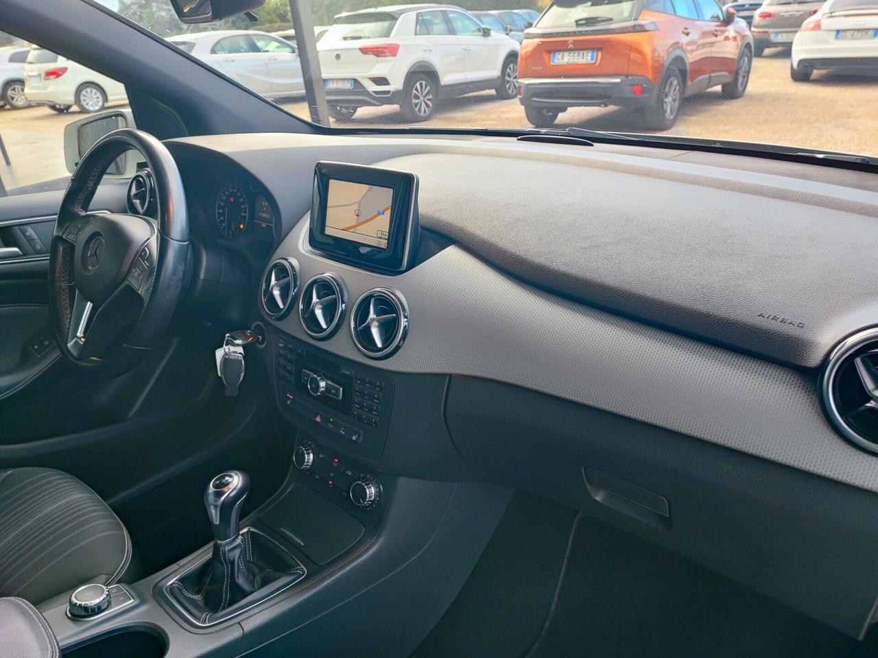 Mercedes-benz B 180 CDI BlueEFFICIENCY Premium