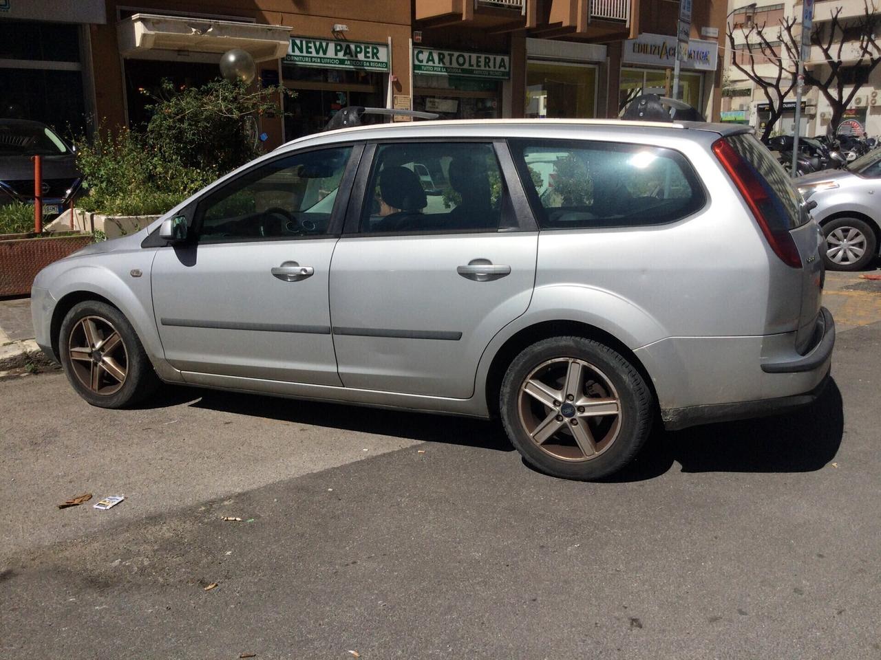 Ford Focus Station Wagon 1.6 TDCi (90CV) Titanium