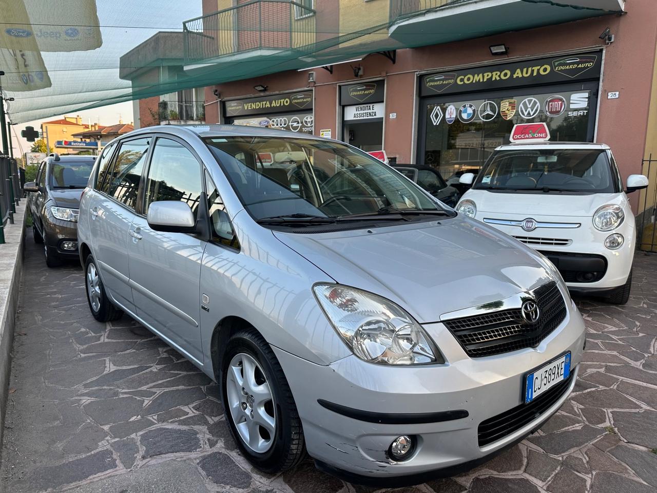 Toyota Corolla Verso 1.6 16V