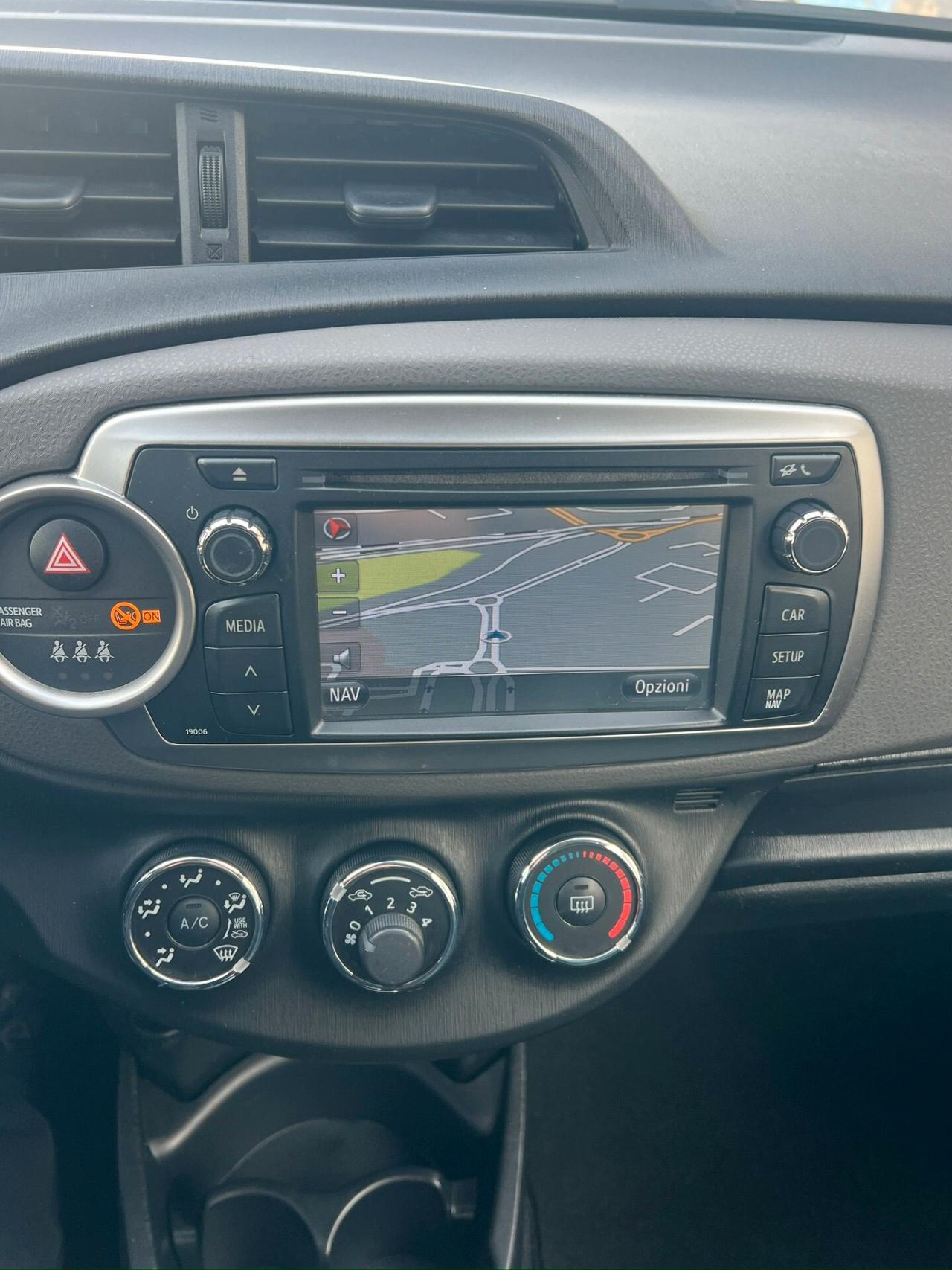 Toyota Yaris 1.0 5 porte Sol 11/2011