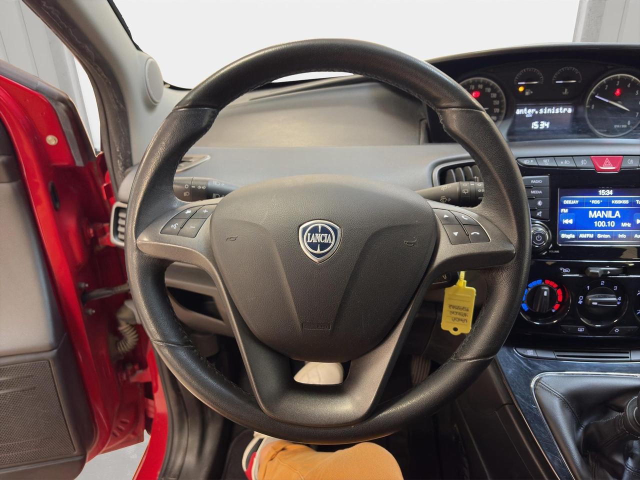 Lancia Ypsilon 1.2 Silver 69cv