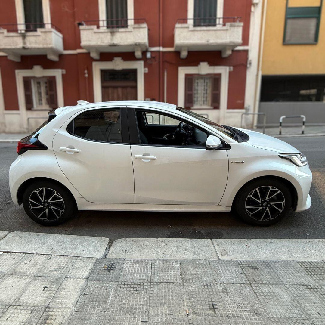 Toyota Yaris 1.5 Hybrid **GARANZIA TOYOTA**