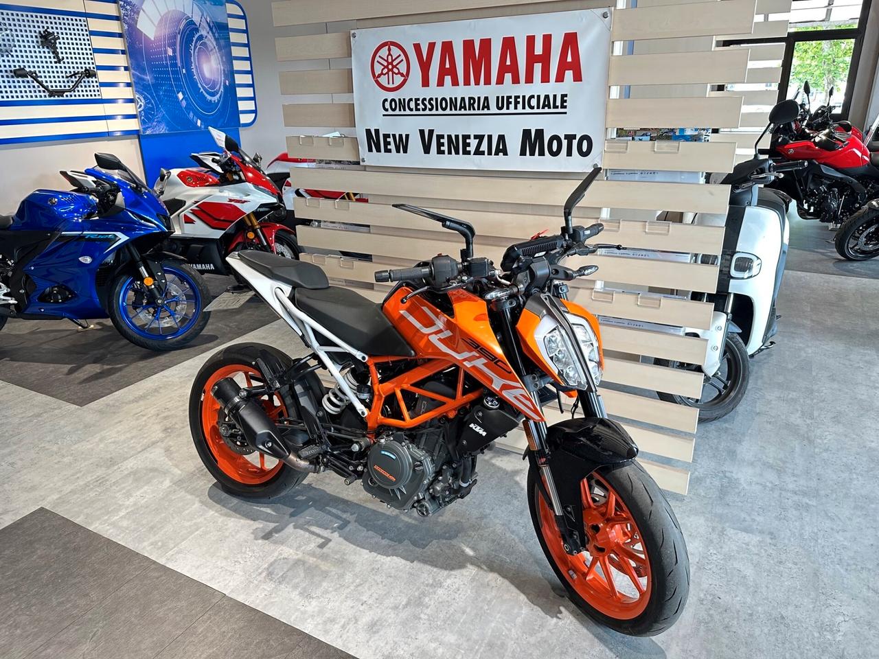 Ktm 390 Duke - 2020