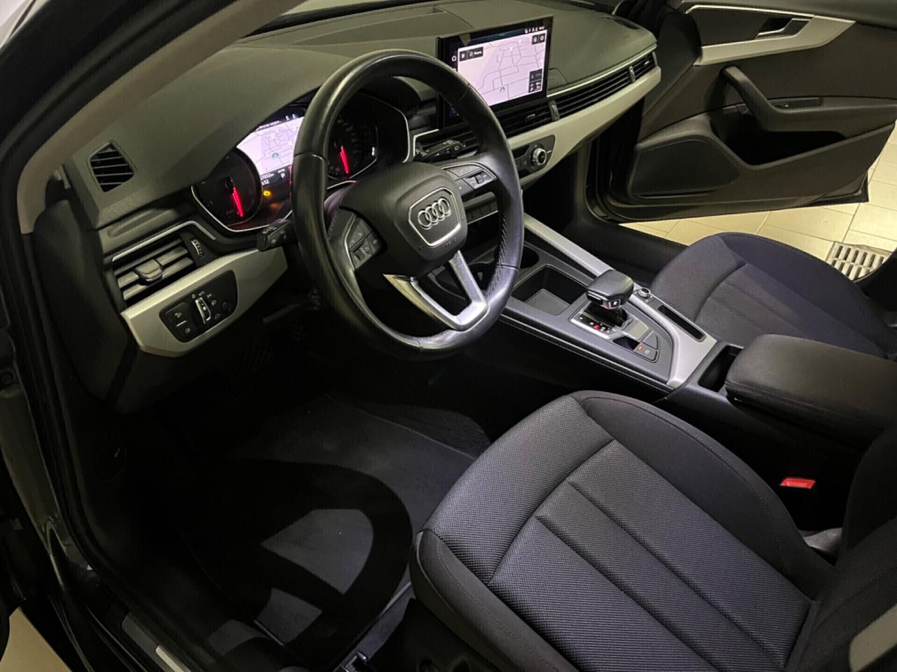 Audi A4 Avant 35 TDI/163 CV S tronic Business Advanced