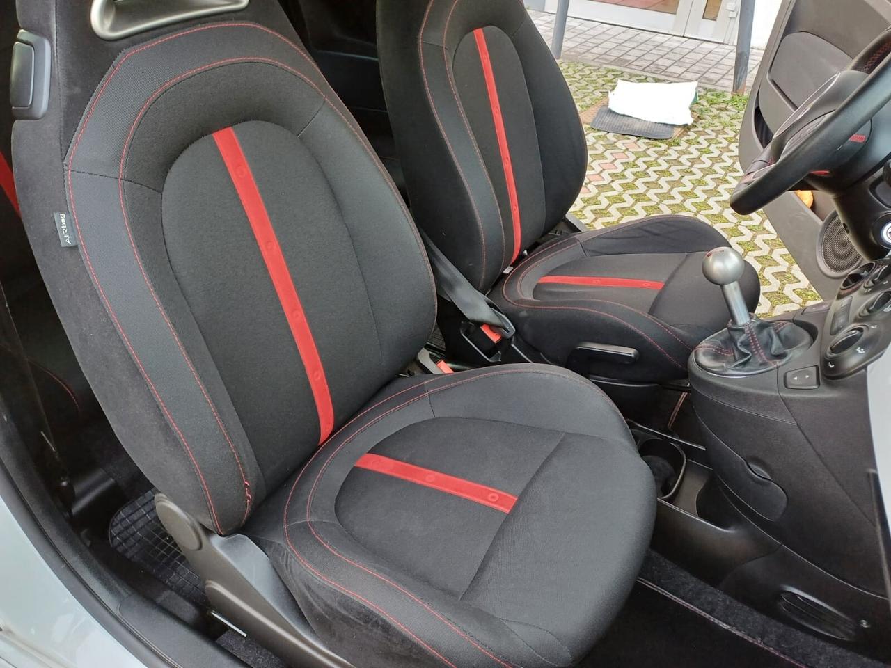Abarth 500 1.4 Turbo T-Jet 135 cv