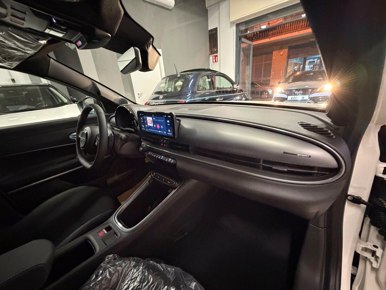 Fiat 600 Hybrid 145 CV DCT MHEV Sport A RATE DA € 260 AL MESE