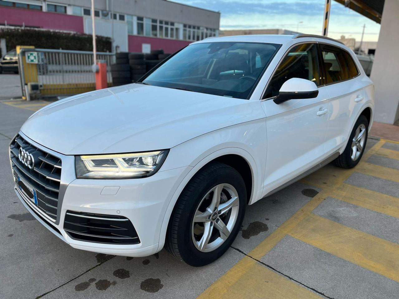 Audi Q5 2.0 TDI 190 CV quattro S tronic Sport