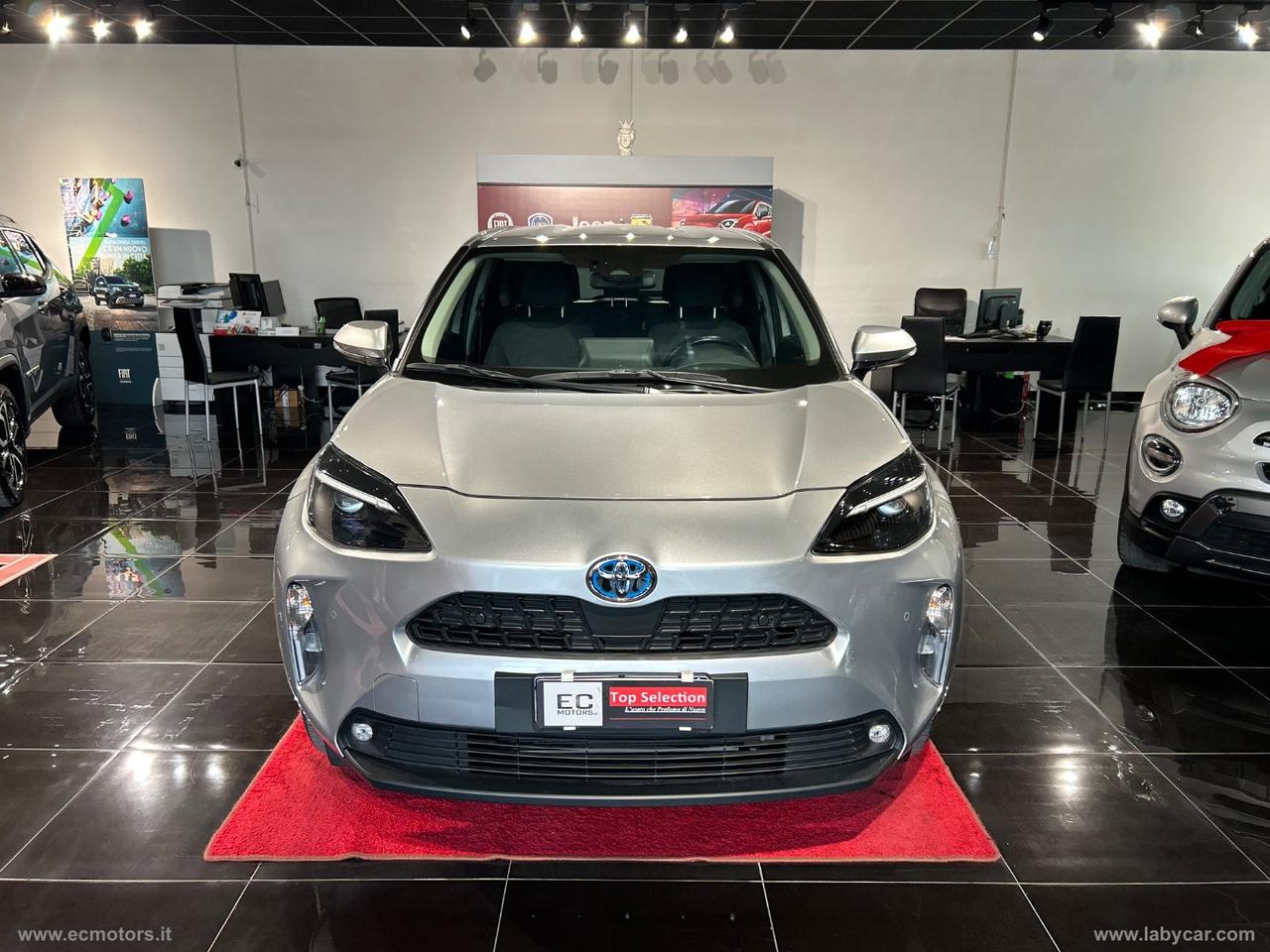 TOYOTA Yaris Cross 1.5 Hybrid 5p. E-CVT Busin.