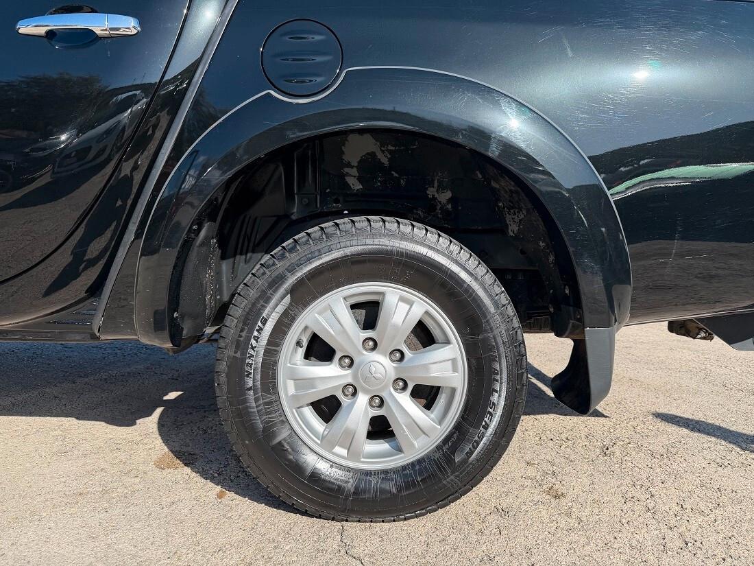 Mitsubishi L200 2.5 DI-D/178CV DC Intense Plus