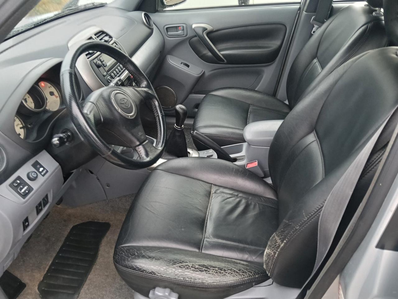 Toyota RAV 4 RAV4 2.0 Tdi D-4D cat 5 porte Sol