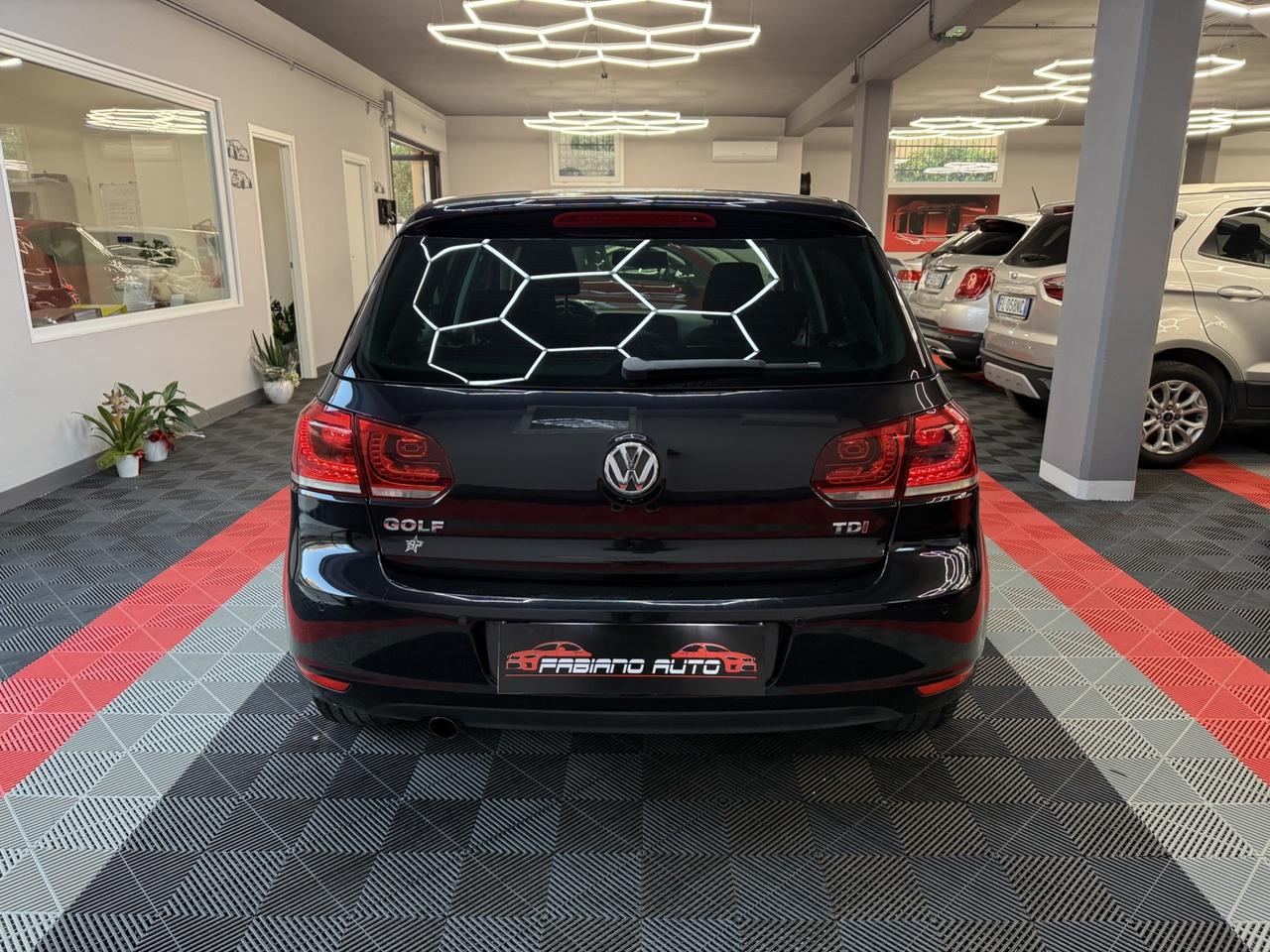 Volkswagen Golf 1.6 TDI LED - FABIANOAUTO