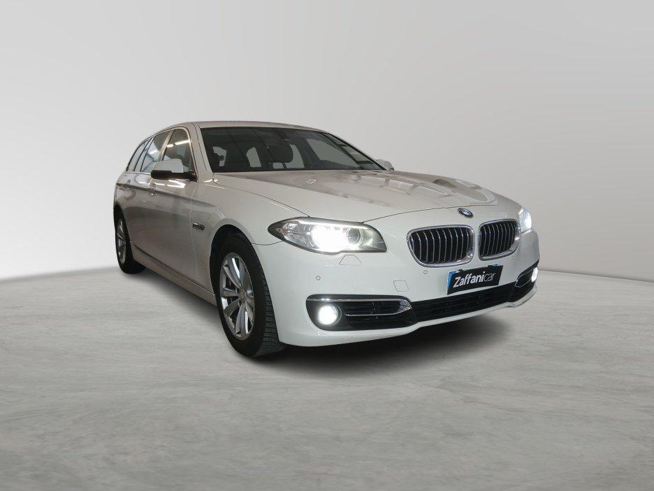 BMW Serie 5 (F10/11) - 520d Touring Luxury