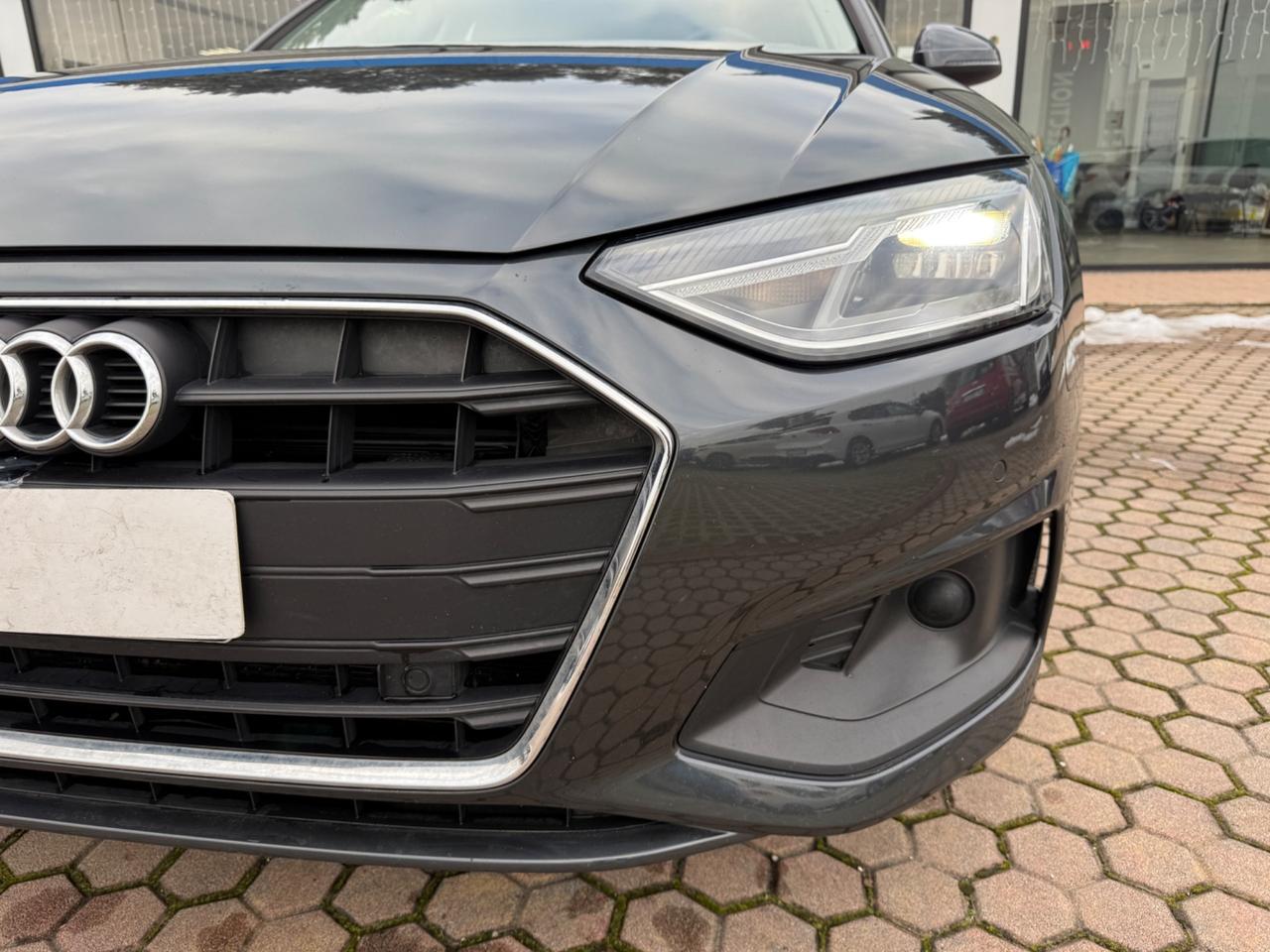 Audi A4 Avant 40 TDI S tronic Business