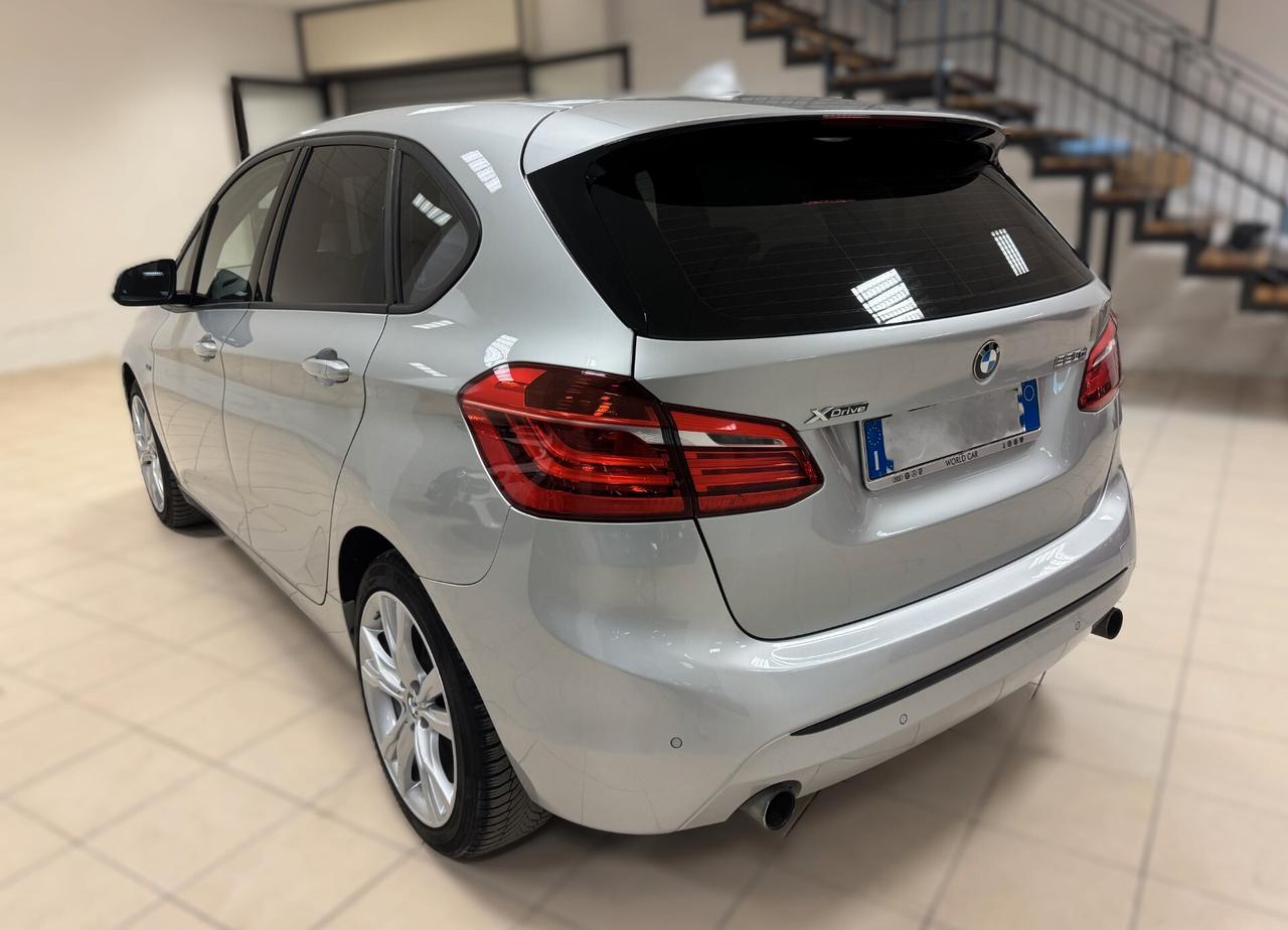 Bmw 2er Active Tourer 220d xDrive Sport aut.