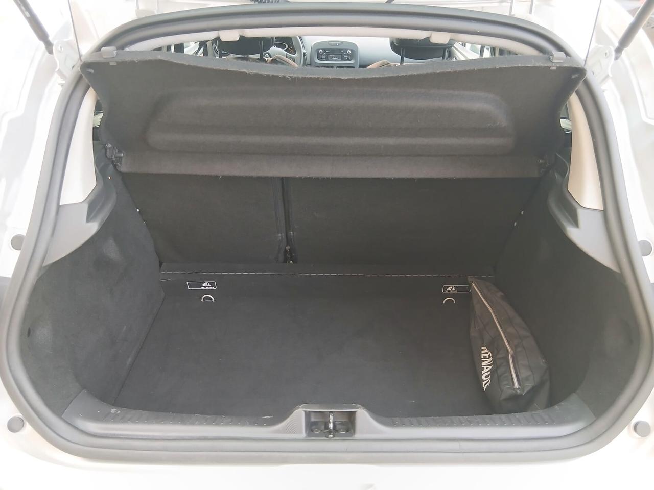 Renault Clio 1.2 BENZINA 74CV NEOPATENTATI