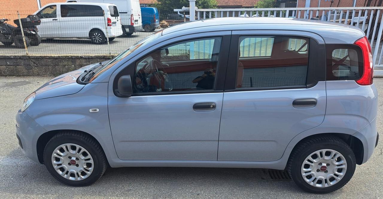 Fiat Panda 1.2 Easy NESSUN VINCOLO DI FINANZIAMENTO O ASSICURAZIONI