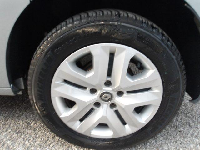 RENAULT Kangoo 1.3 TCe 102 CV Authentic FULL OPTIONAL AUTOVETTURA