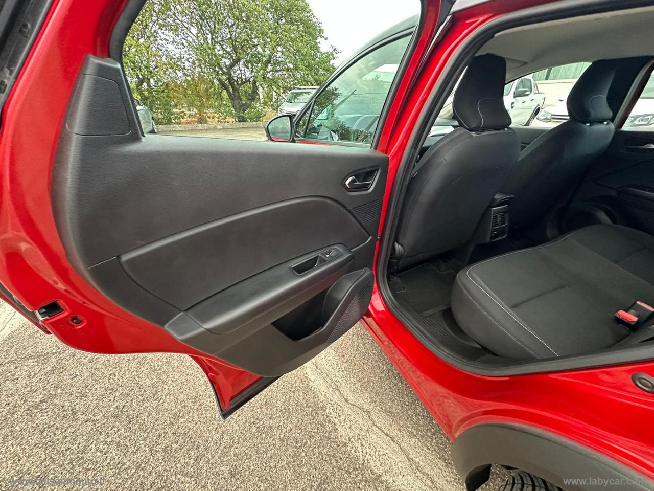 RENAULT Captur TCe 12V 100 CV GPL Intens