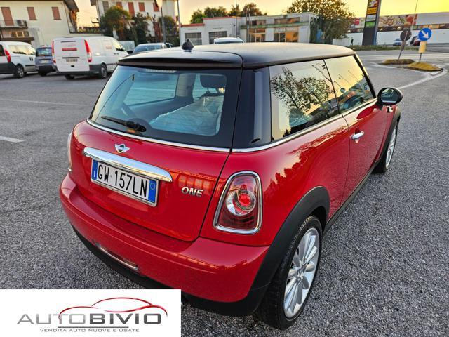 MINI One 1.6 16V One (55kW) Salt