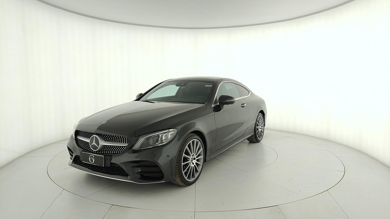 Mercedes-Benz C Coupe 220 d Premium Plus 4matic auto