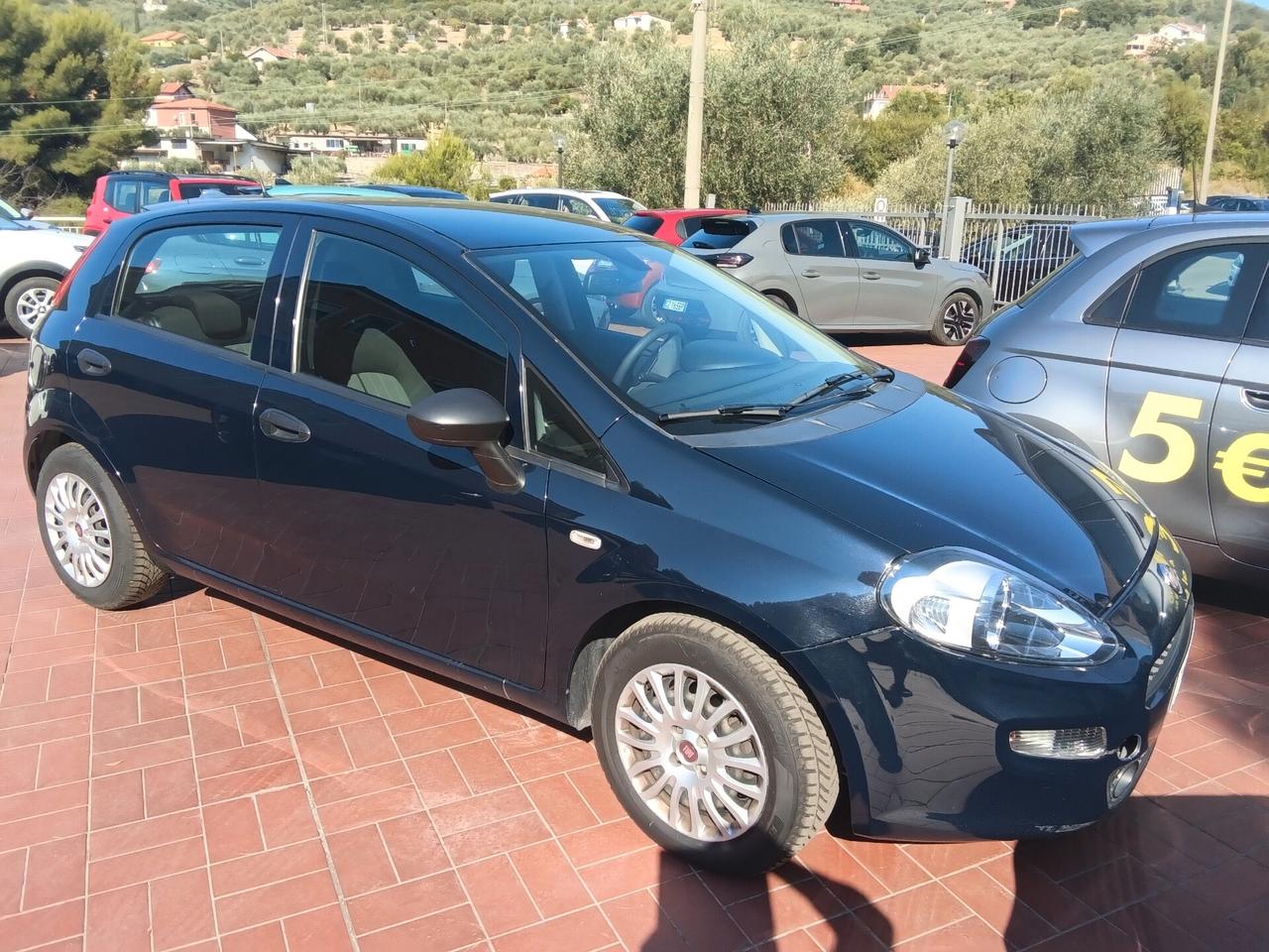 Fiat Punto 1.3 MJT II S&S 95 CV 5 porte Street
