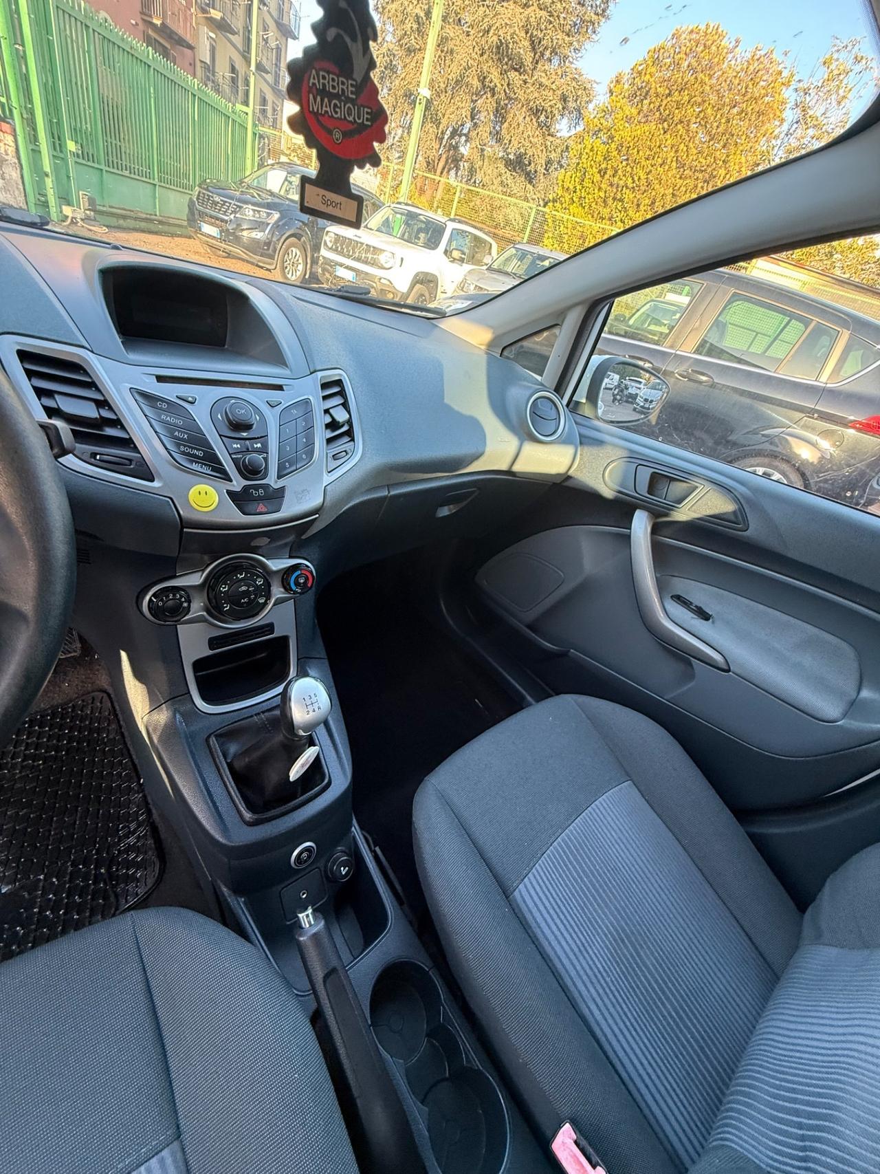 Ford Fiesta Ikon 1.4 16V 5p.Bz.- GPL Business