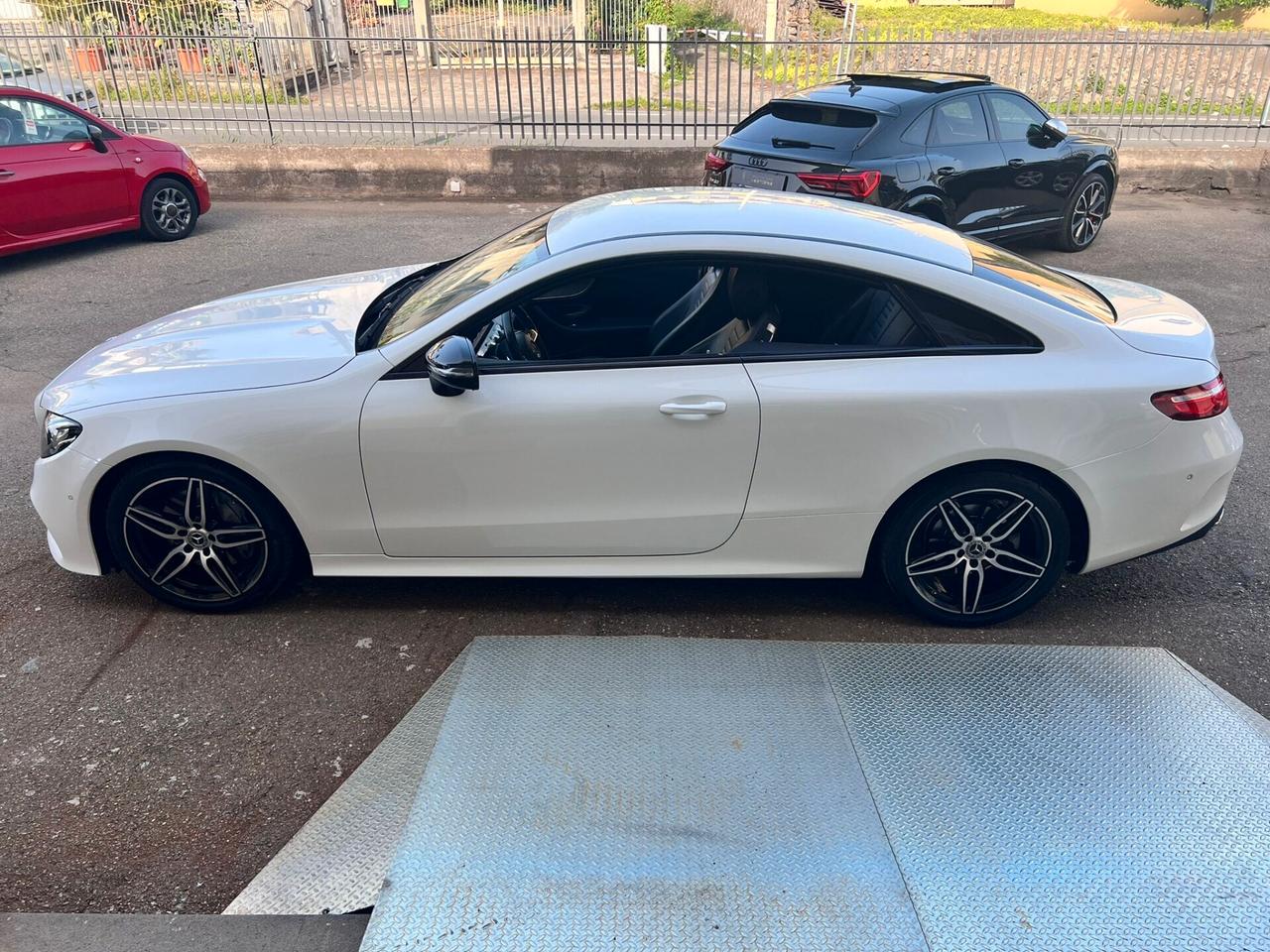 Mercedes-benz E 220 d Coupé Premium