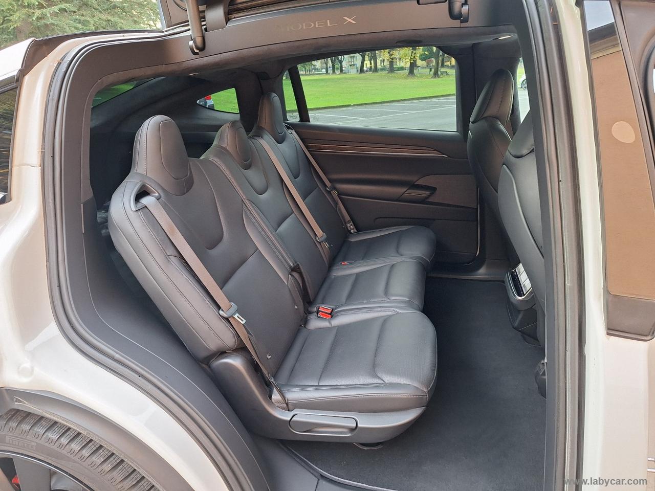 TESLA Model X All-Wheel Drive 4X4 YOKE ALI GABBIANO