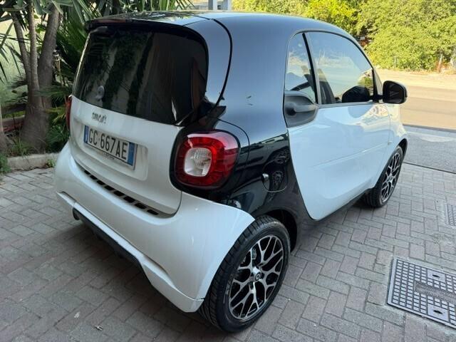 Smart ForTwo 70 1.0 twinamic BRABUS Style
