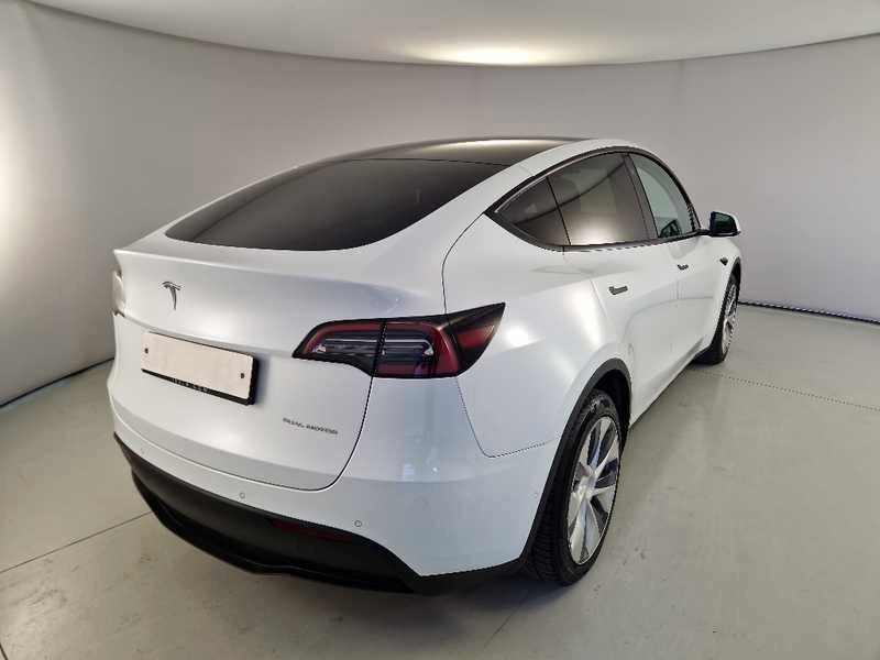 TESLA MODEL Y 75 kWh Dual Motor Long Range 4WD aut.