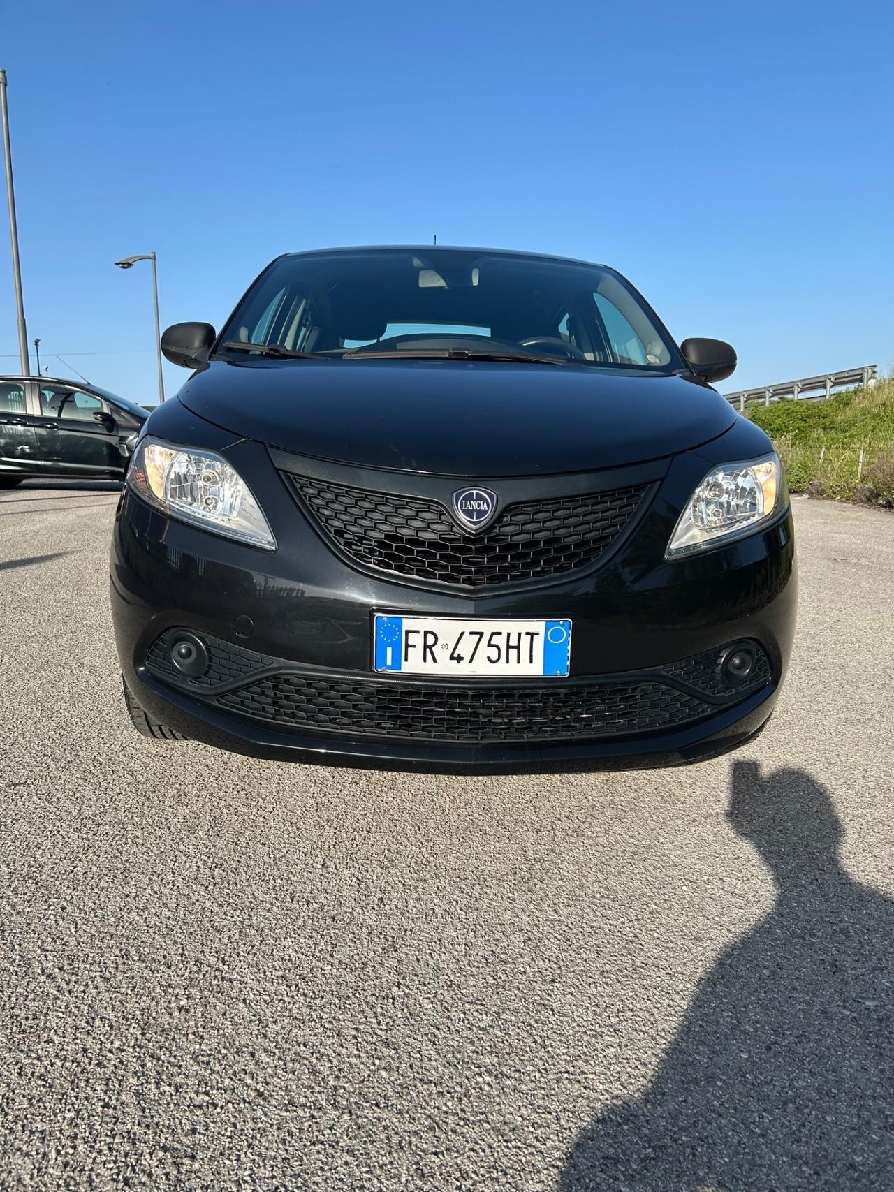 Lancia Ypsilon 1.2 69 CV 5 porte GPL Ecochic Elefantino Blu
