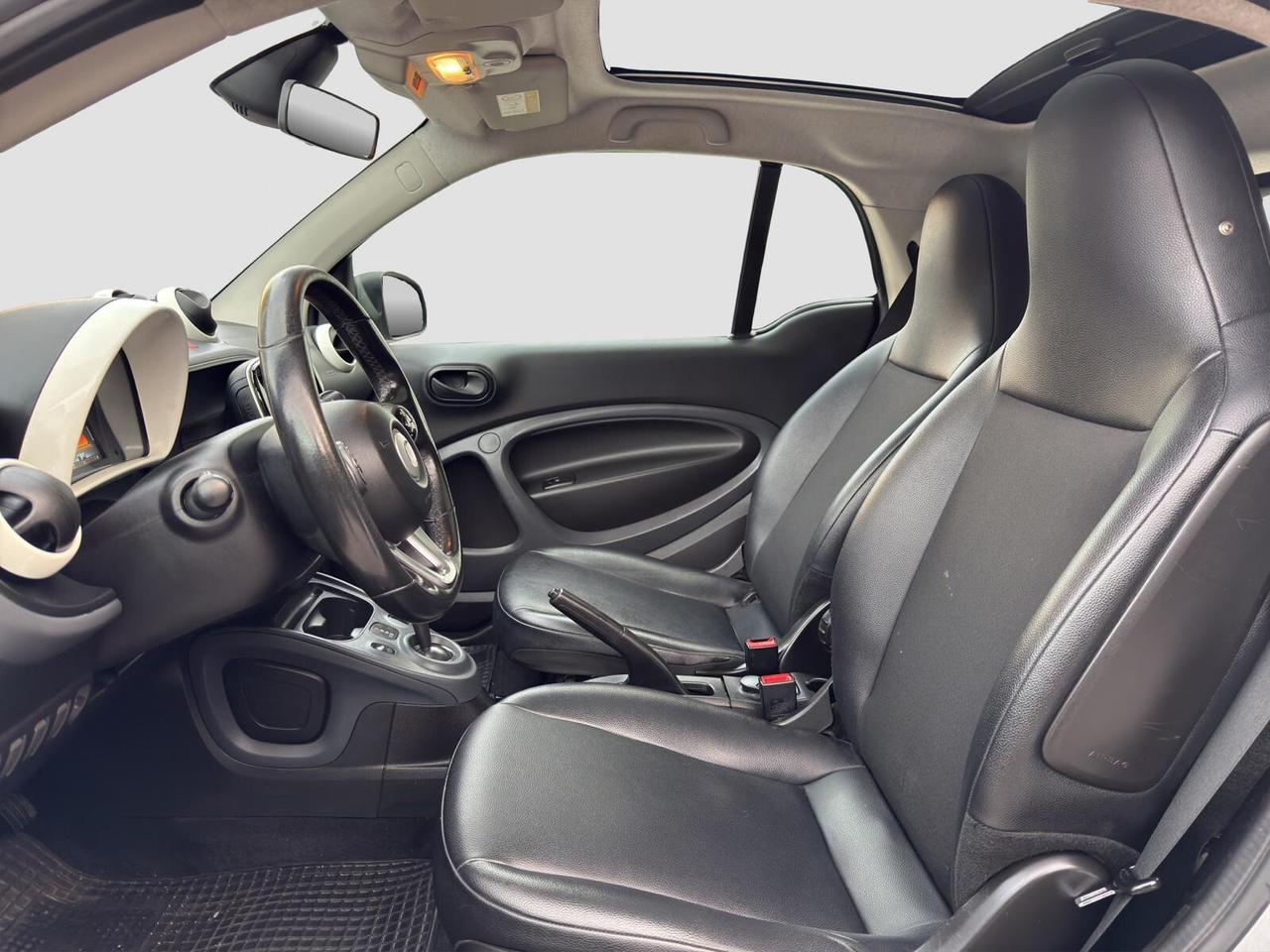 Smart ForTwo 1.0 twinamic 71cv Passion automatica Tetto 2019