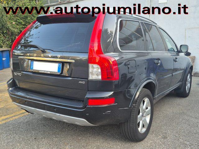 VOLVO XC90 D5 AWD Geartronic Momentum
