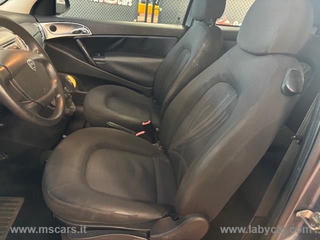 LANCIA Ypsilon 1.2 69 CV Argento