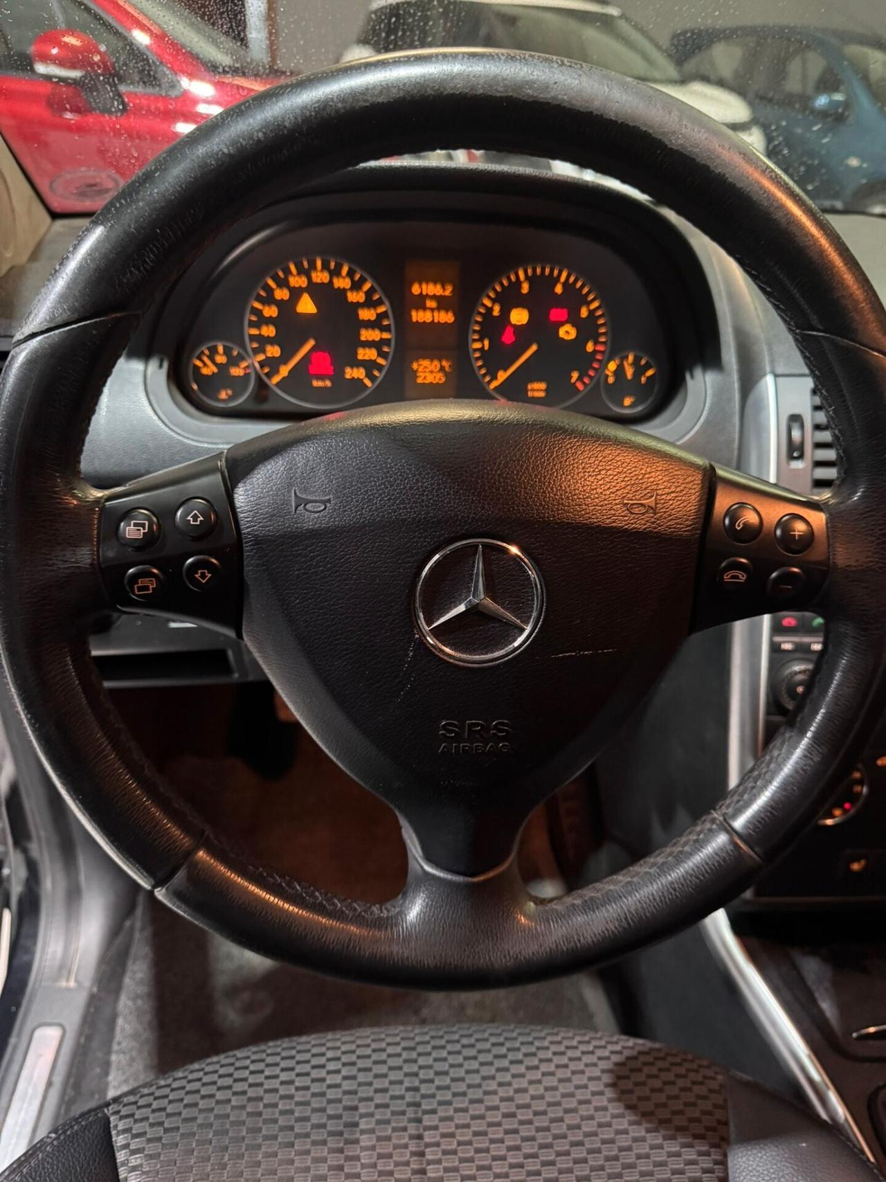 Mercedes-benz A 160 Classe Benzina + Pelle Navigatore