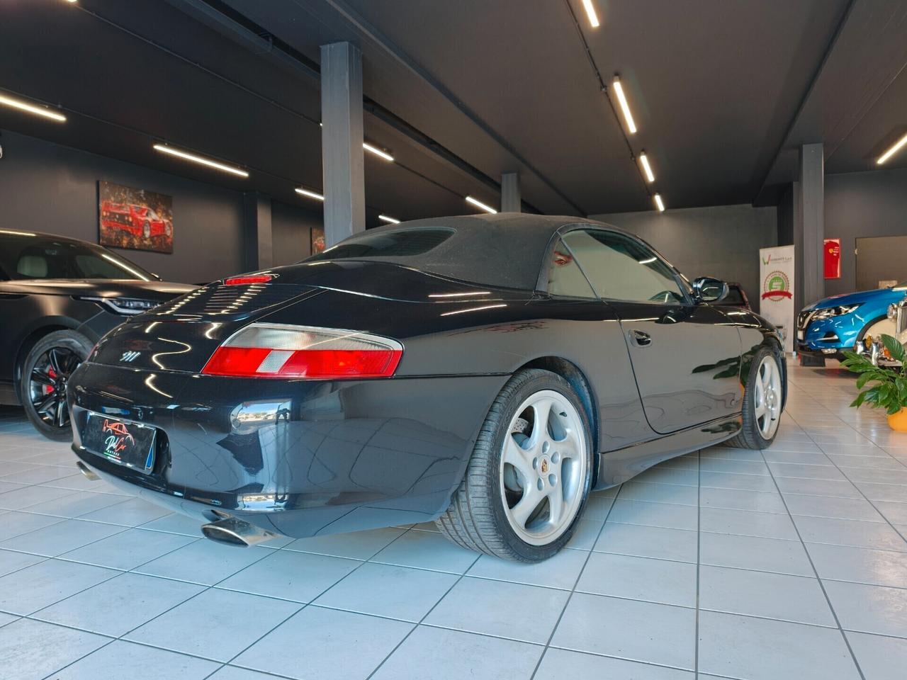 Porsche 996 Carrera 4 cat Cabriolet Hard Top