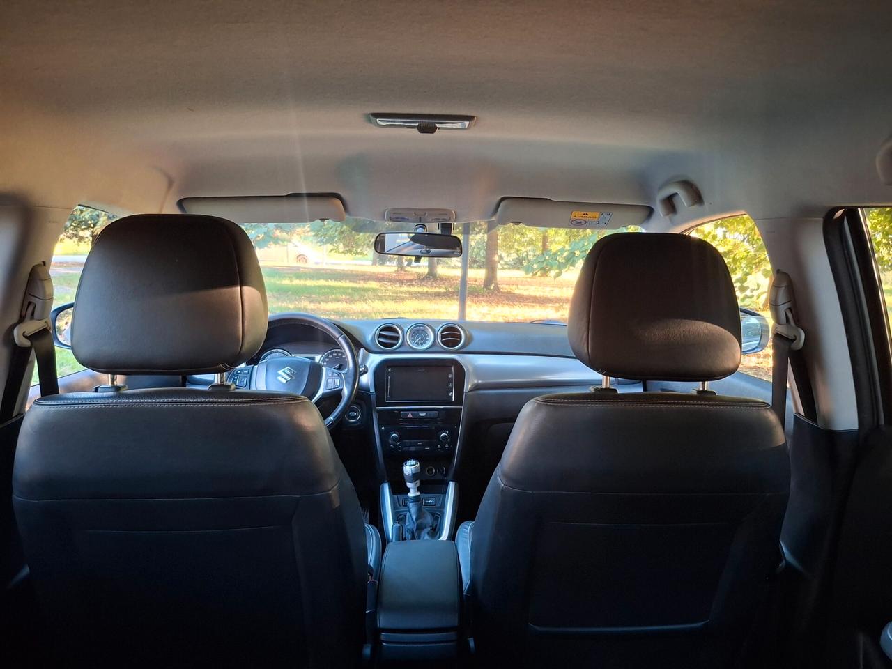 Suzuki Vitara 1.6 DDiS V-Cool-INTERNI IN PELLE-NAVI-