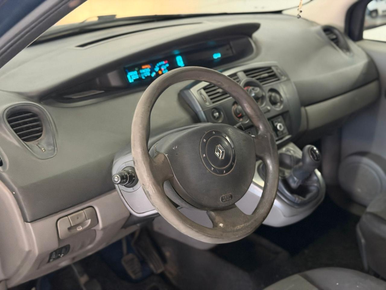 Renault Scenic Grand Scénic 1.6 16V Confort Dynamique