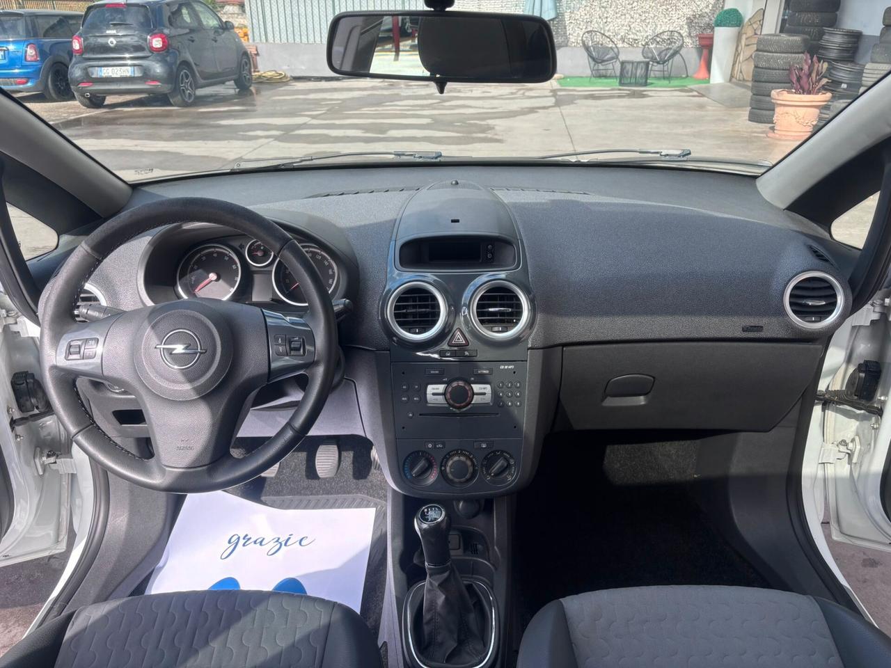 Opel Corsa 1.2 5 porte Cosmo
