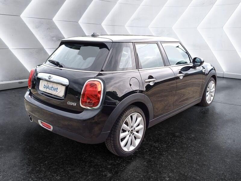 MINI Mini 5 porte Mini 5p 1.5 Cooper Hype auto