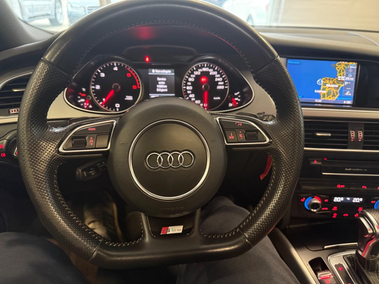 Audi A4 Avant 2.0 TDI 177CV QUATTRO 3xS-LINE SPORTPAKET PLUS