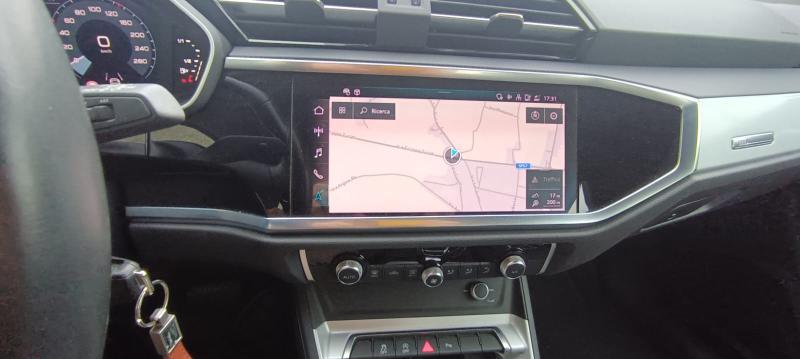 Audi Q3 35 1.5 tfsi mhev Business s-tronic