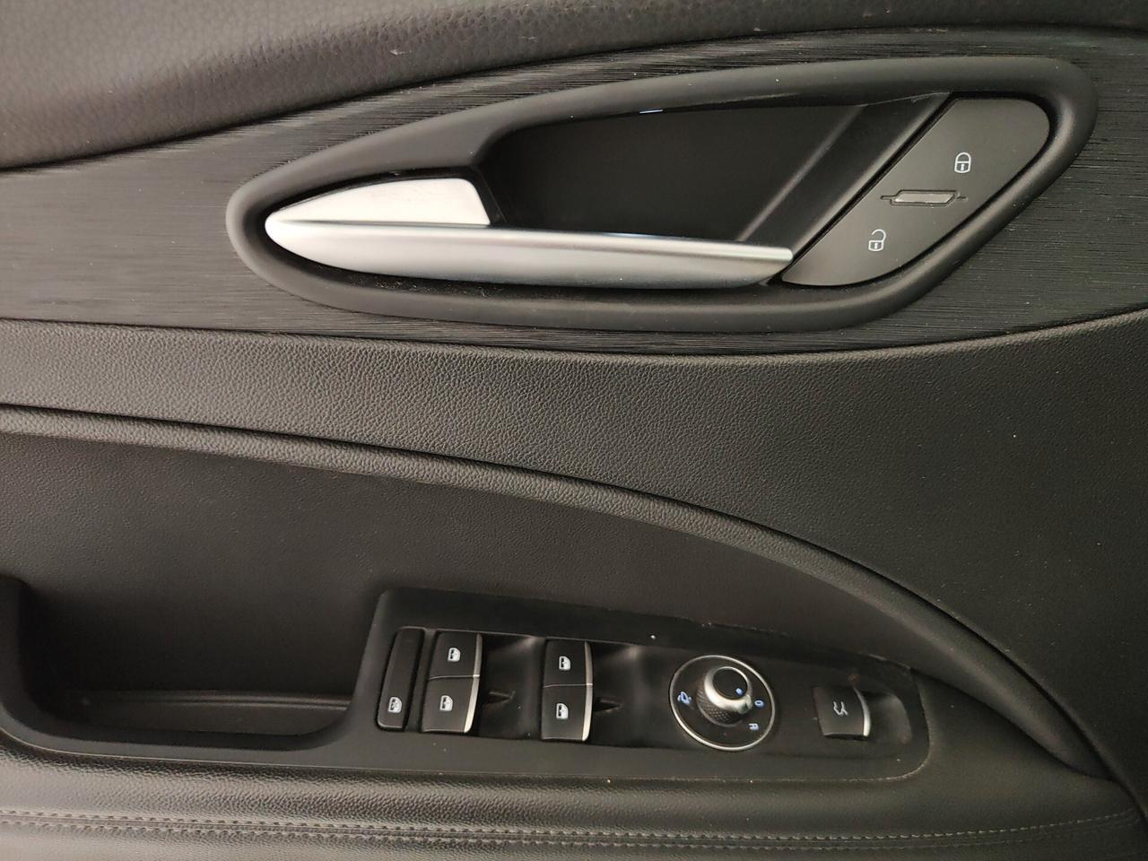 Alfa Romeo Stelvio 2.2 Turbodiesel 190 CV AT8 RWD Business