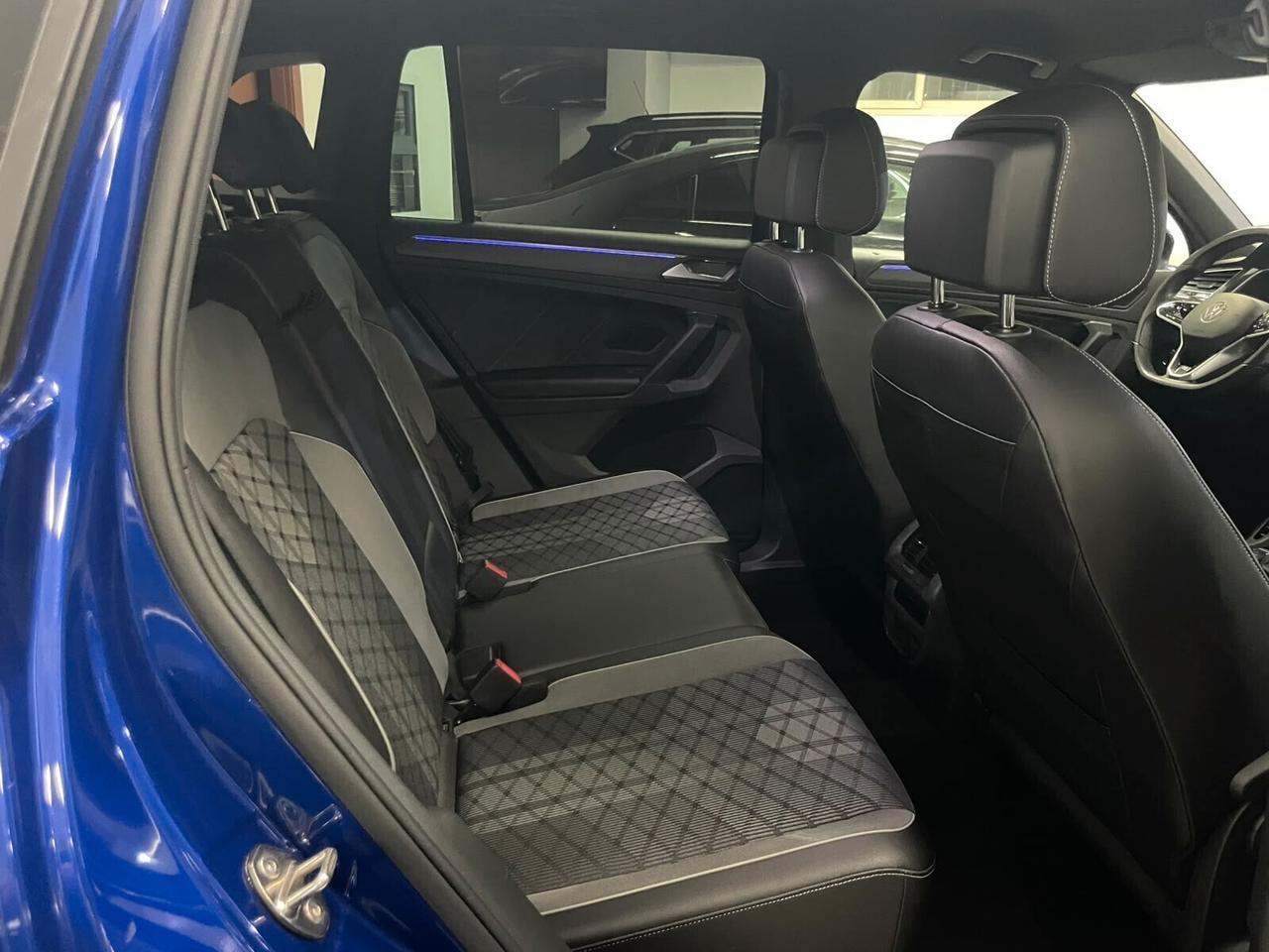 Volkswagen Tiguan 2.0 TDI 150 CV SCR DSG R-Line