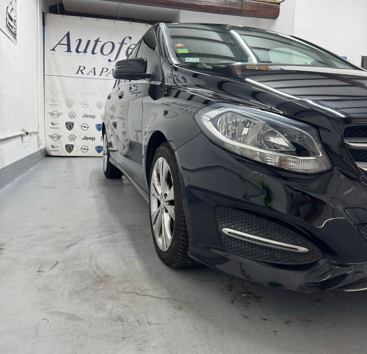 Mercedes-benz B 200 B 200 d Automatic Premium
