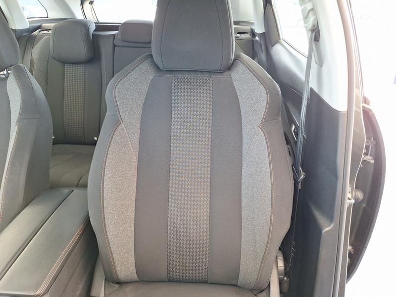 PEUGEOT 3008 BLUEHDI 130 SES BUSINESS SUV